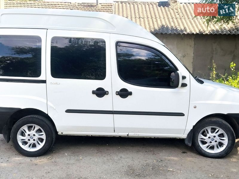 Грузовой фургон Fiat Doblo 2005 в Рени фото 5 Грузовой фургон Fiat Doblo 2005 в Рени