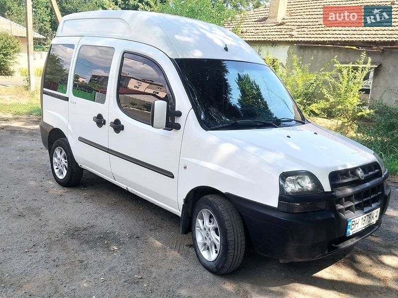 Грузовой фургон Fiat Doblo 2005 в Рени фото Грузовой фургон Fiat Doblo 2005 в Рени