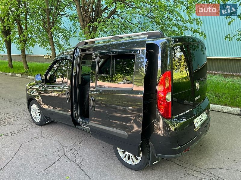 Минивэн Fiat Doblo 2012 в Житомире