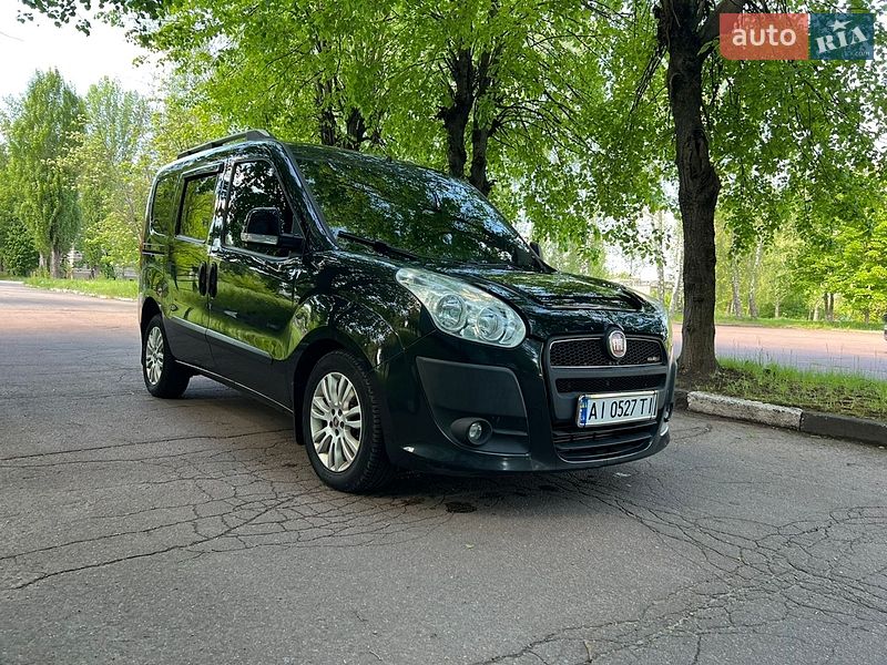 Минивэн Fiat Doblo 2012 в Житомире