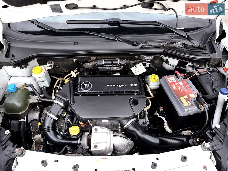 Минивэн Fiat Doblo 2011 в Львове