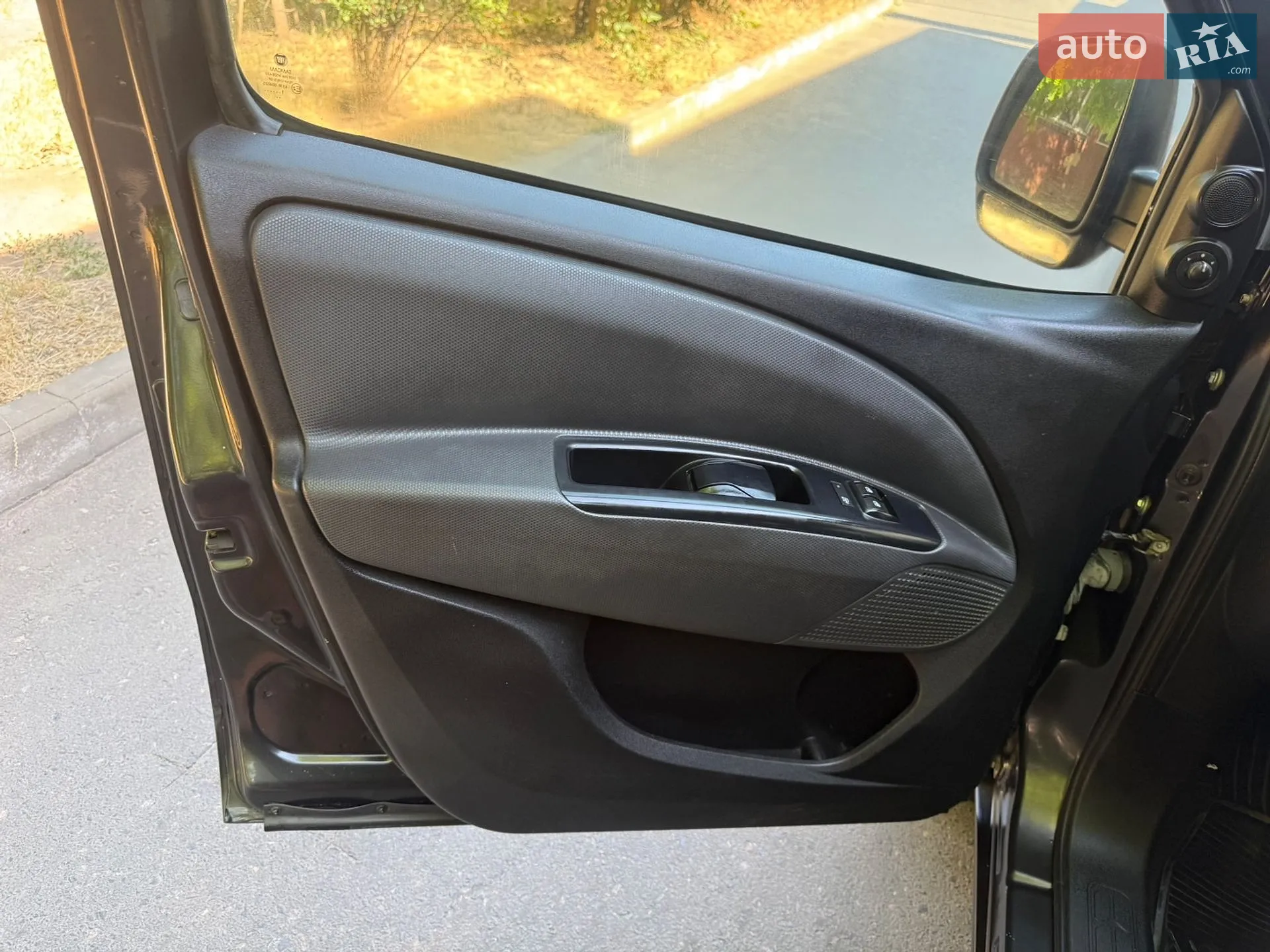 2011 Fiat Doblo - мініатюра 57