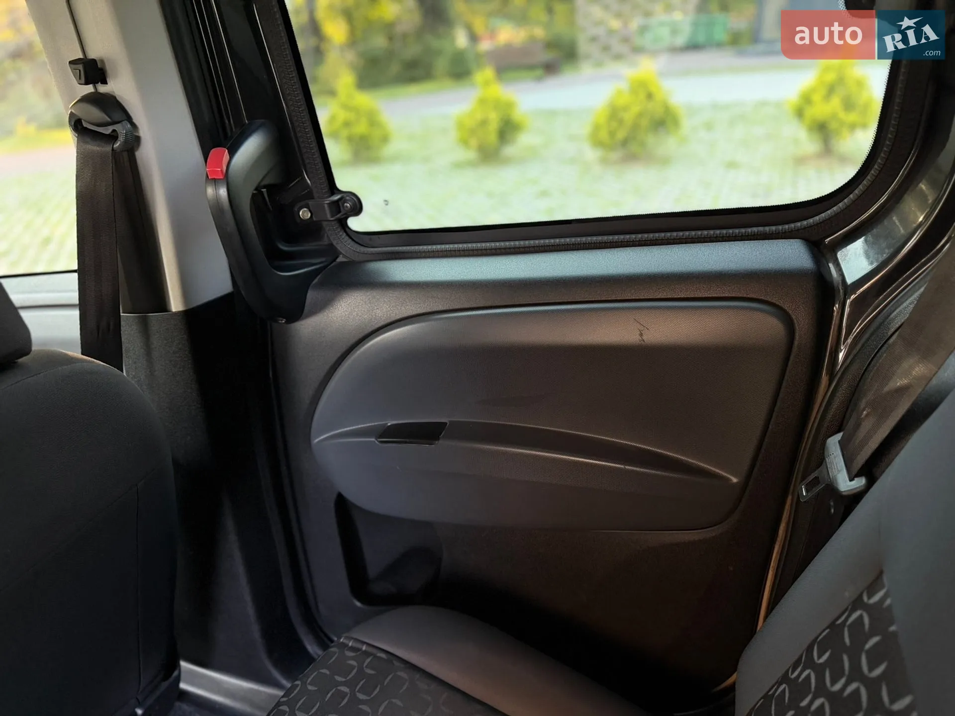 2011 Fiat Doblo - мініатюра 37