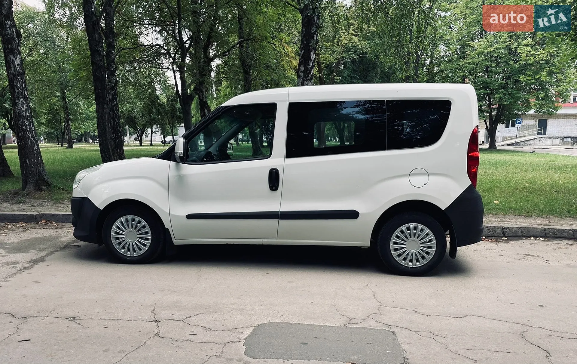 2011 Fiat Doblo - мініатюра 9
