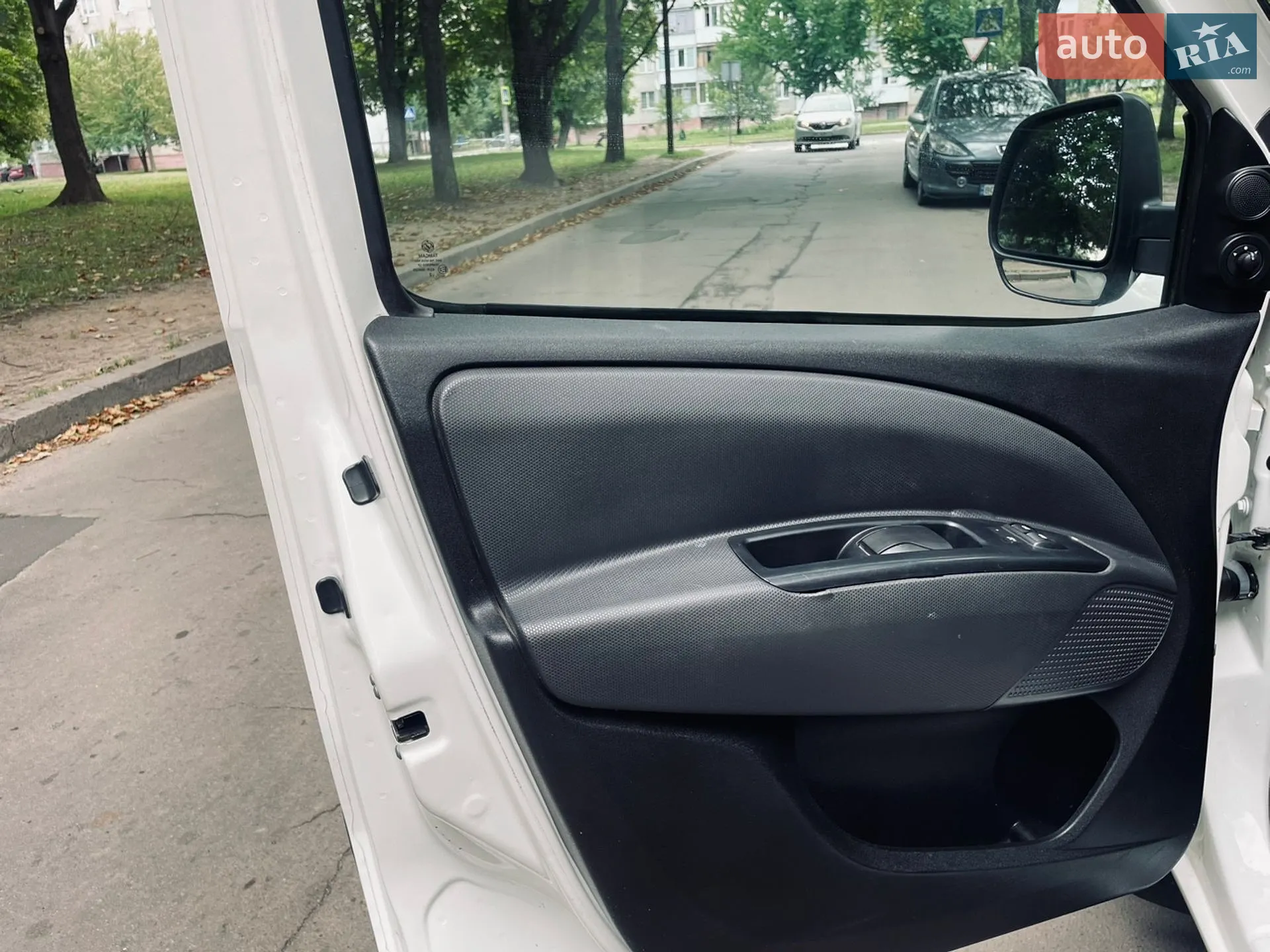 2011 Fiat Doblo - мініатюра 13