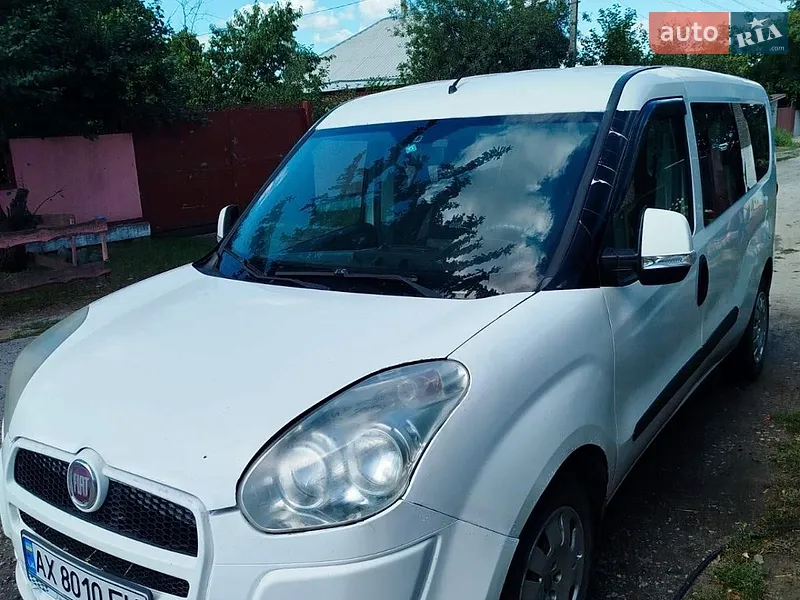 Fiat Doblo 2010