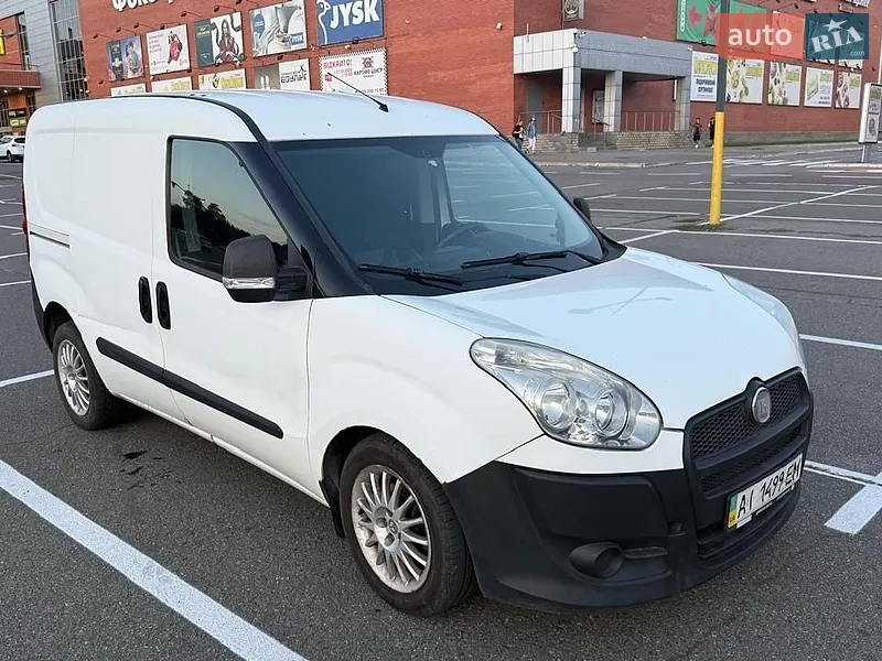 Fiat Doblo 2010