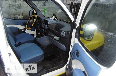 Грузопассажирский фургон Fiat Doblo 2005 в 