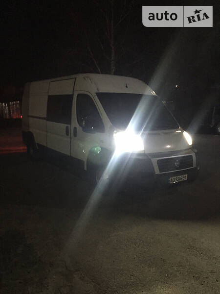 Вантажопасажирський фургон Fiat Ducato 2007 в Ужгороді