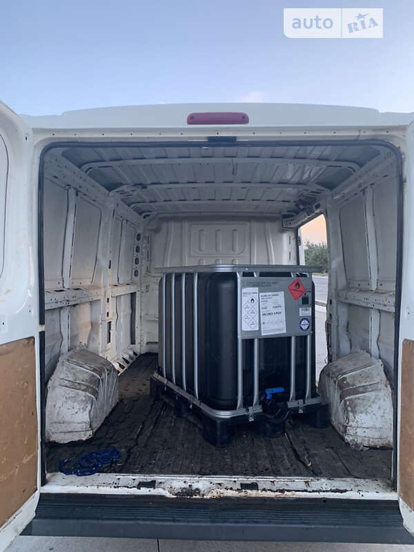 Вантажний фургон Fiat Ducato 2009 в Новій Одесі