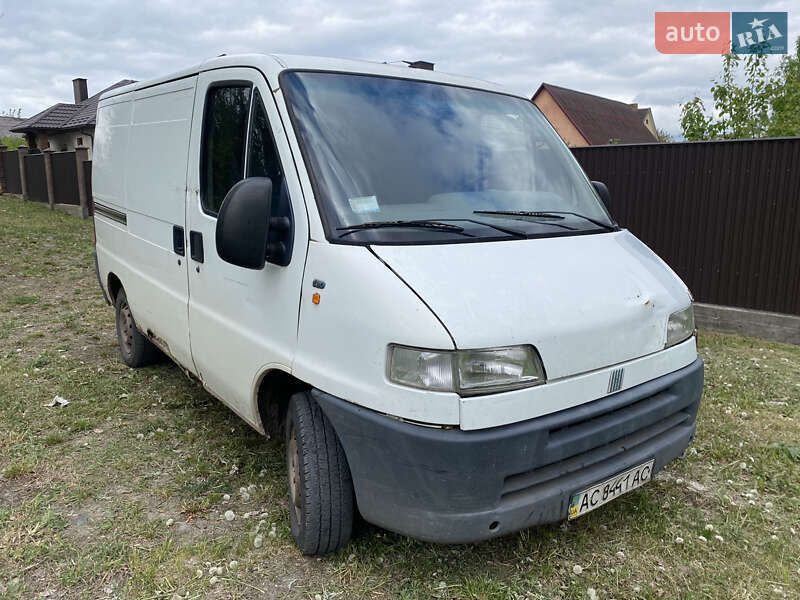 Вантажний фургон Fiat Ducato 2000 в 