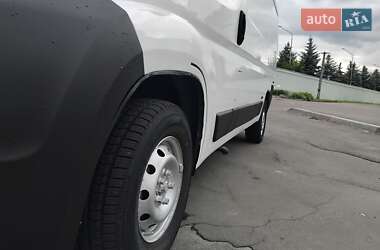 Грузовой фургон Fiat Ducato 2010 в 