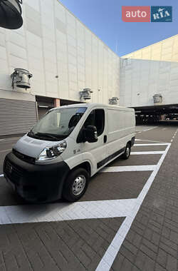 Грузовой фургон Fiat Ducato 2011 в 