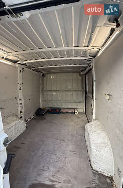 Грузовой фургон Fiat Ducato 2011 в 