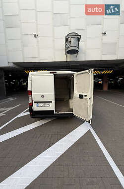 Грузовой фургон Fiat Ducato 2011 в 