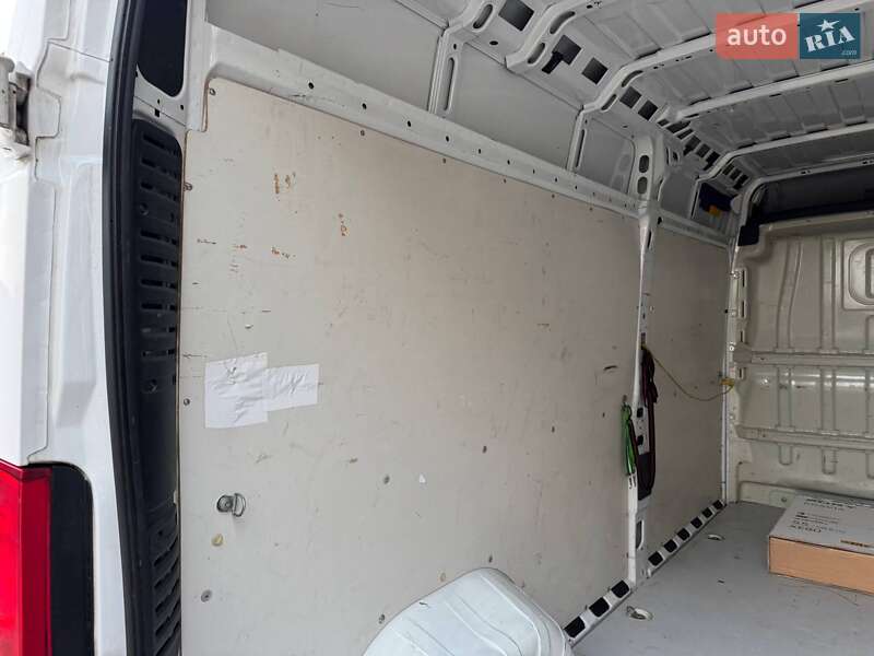 Грузовой фургон Fiat Ducato 2014 в Киеве фото 11 Грузовой фургон Fiat Ducato 2014 в Киеве