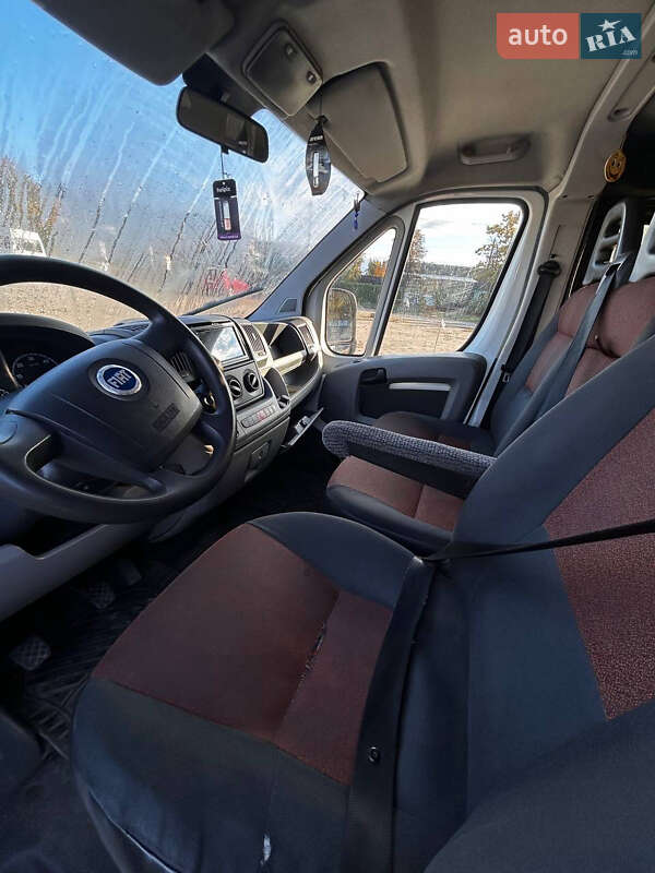 Вантажопасажирський фургон Fiat Ducato 2006 в Умані