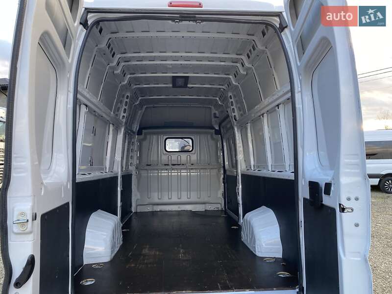 Вантажний фургон Fiat Ducato 2022 в Хусті