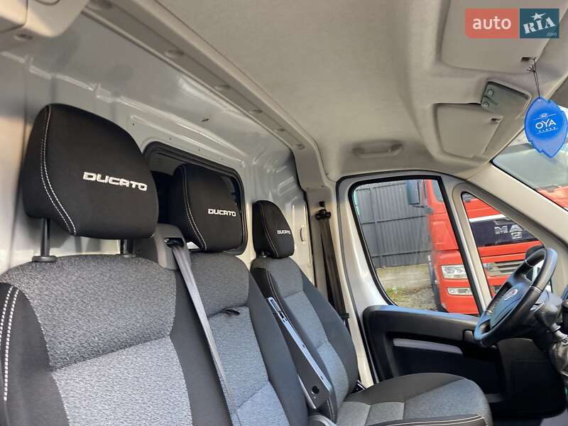Вантажний фургон Fiat Ducato 2022 в Хусті