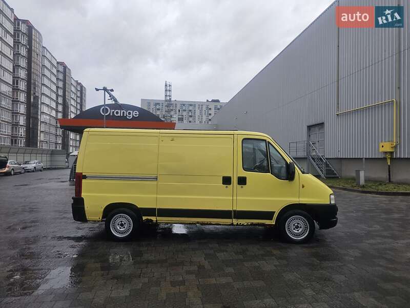 Грузовой фургон Fiat Ducato 2005 в Львове
