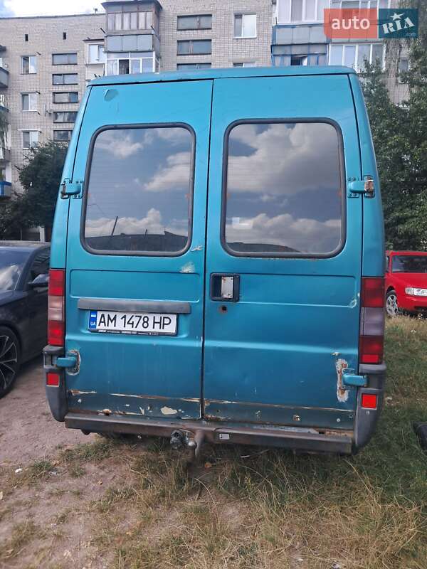 Грузовой фургон Fiat Ducato 1996 в Коростене