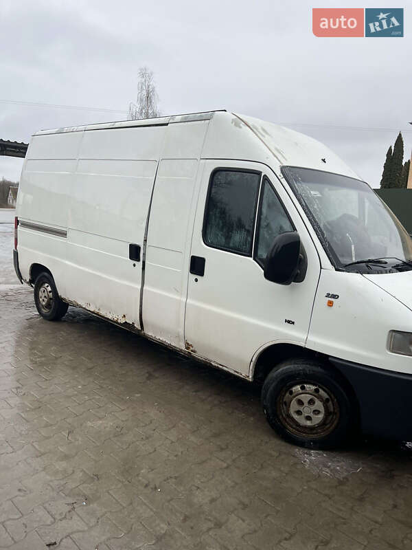 Грузовой фургон Fiat Ducato 2001 в Волочиске