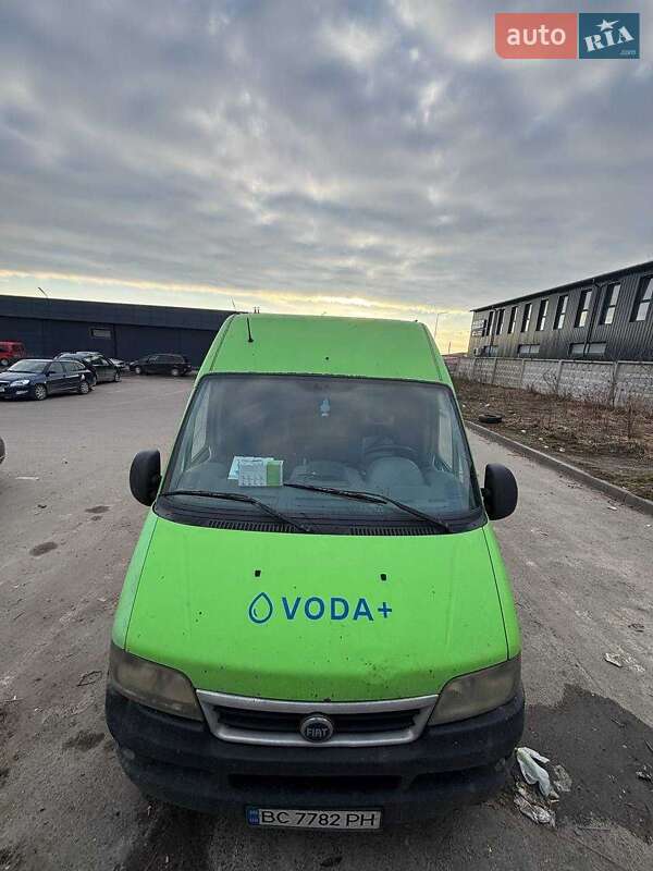 Вантажний фургон Fiat Ducato 2005 в Львові