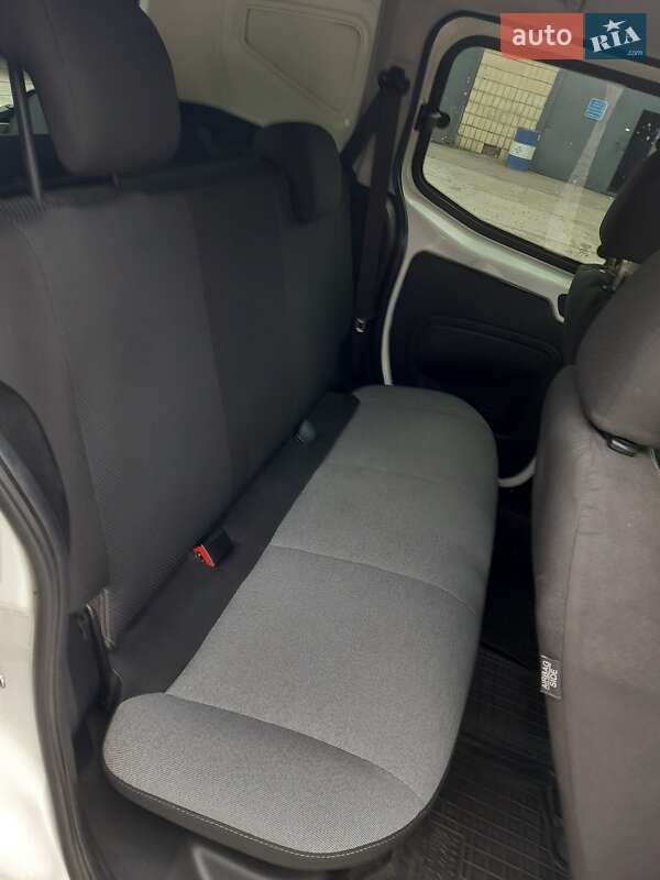 Мінівен Fiat Fiorino 2019 в Києві