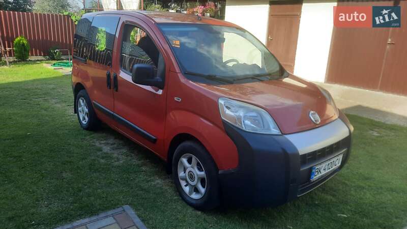 Минивэн Fiat Fiorino 2009 в Березному