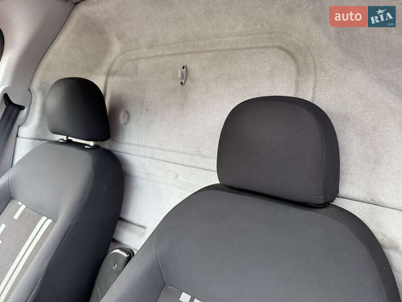 Грузовой фургон Fiat Fiorino 2014 в Борисполе фото 42 Грузовой фургон Fiat Fiorino 2014 в Борисполе