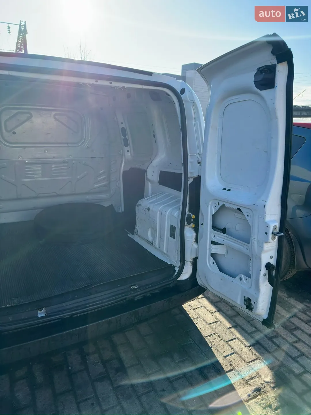Fiat Fiorino 2018 VIN ZFA22500006K98904 фото оголошення 3 з 5