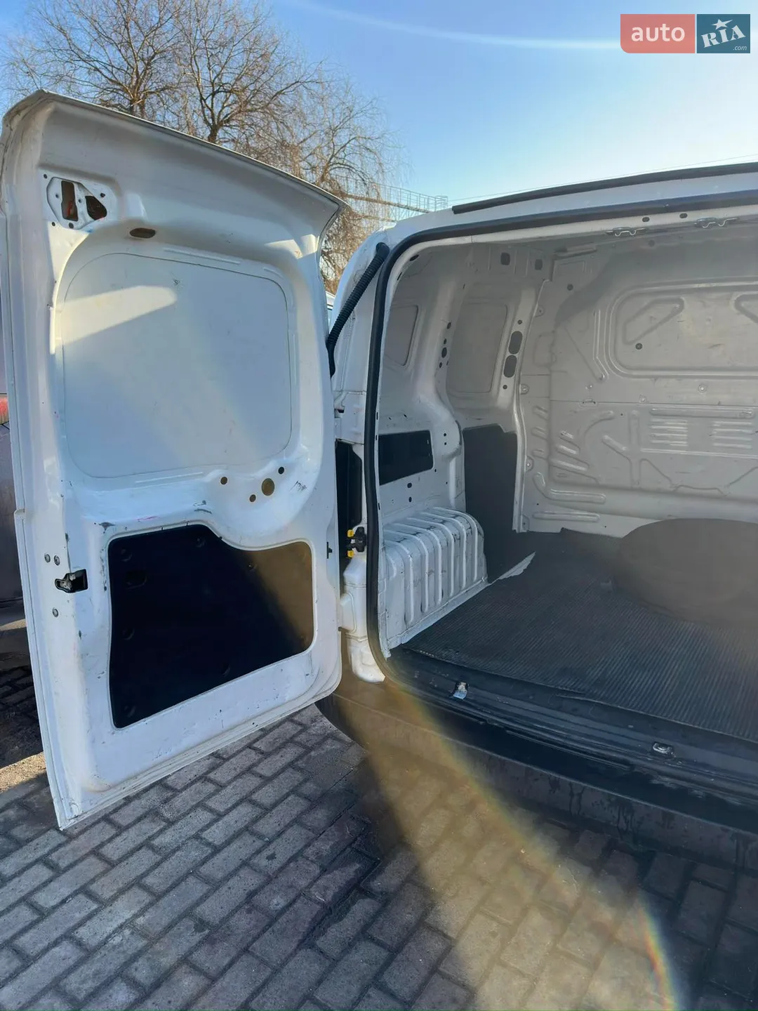 Fiat Fiorino 2018 VIN ZFA22500006K98904 фото оголошення 4 з 5