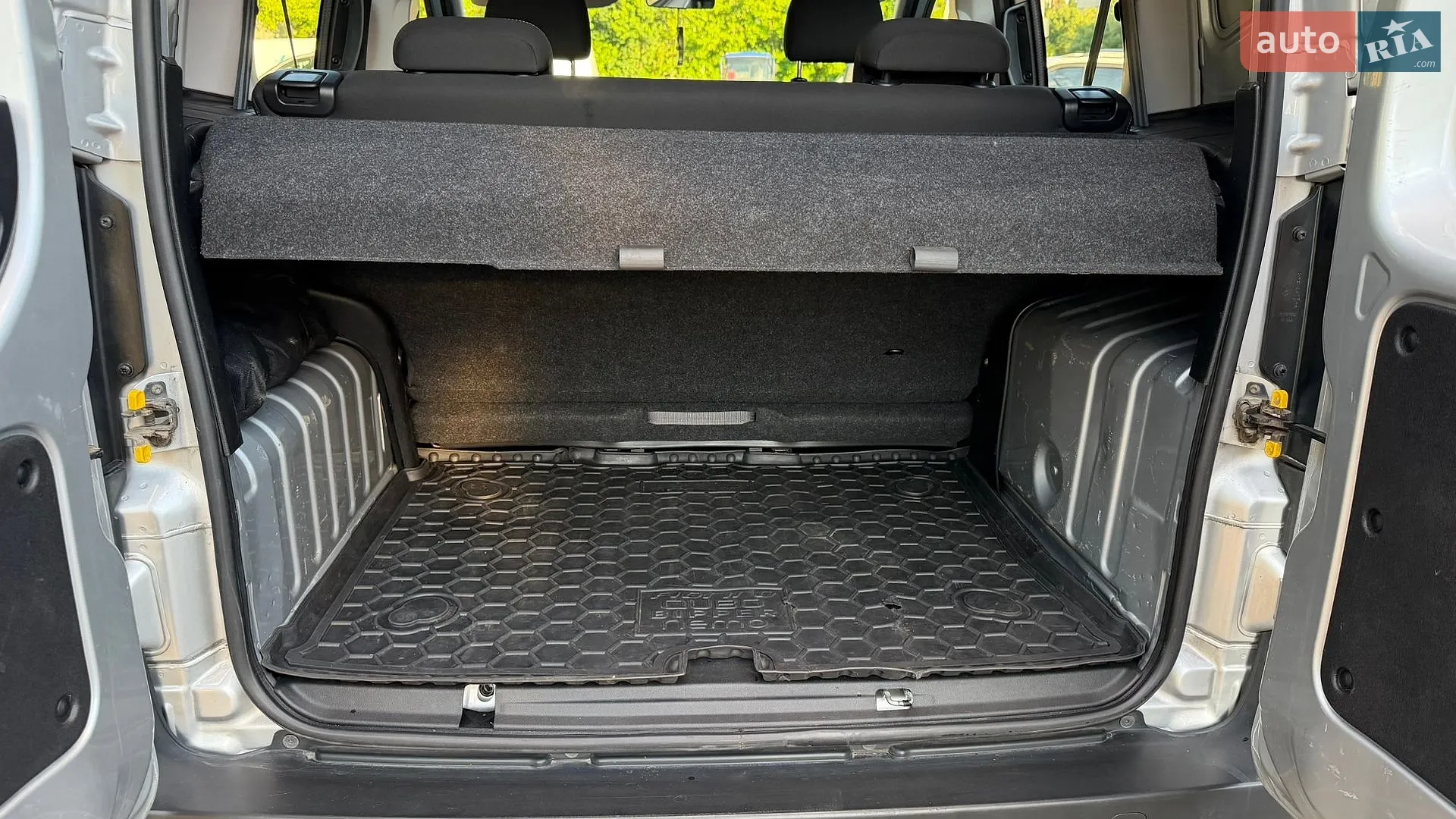 2019 Fiat Fiorino - мініатюра 36