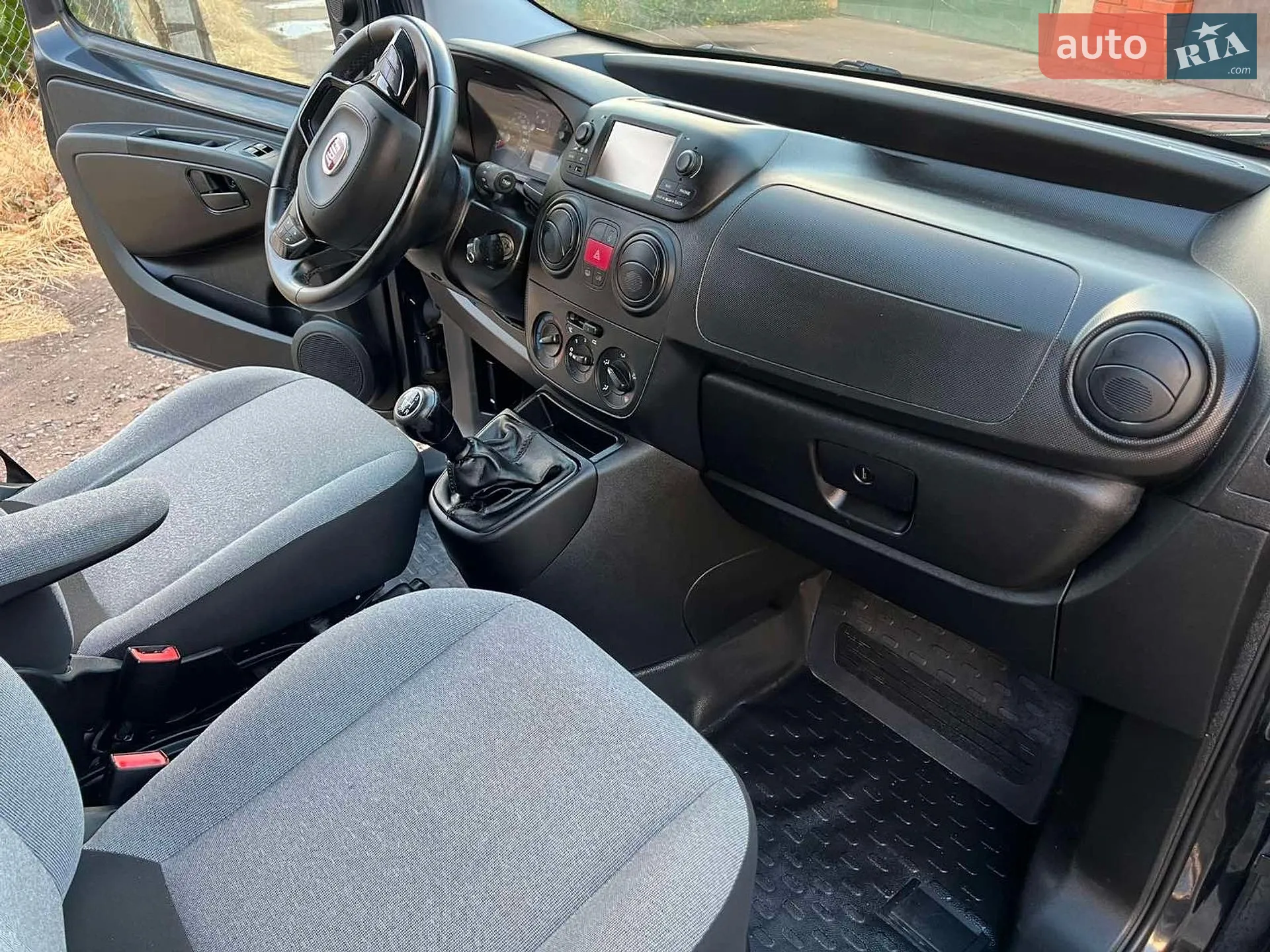 Fiat Fiorino 2019 VIN ZFA22500006R25260 фото оголошення 25 з 29