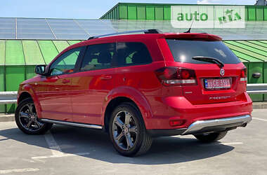 Внедорожник / Кроссовер Fiat Freemont 2015 в 