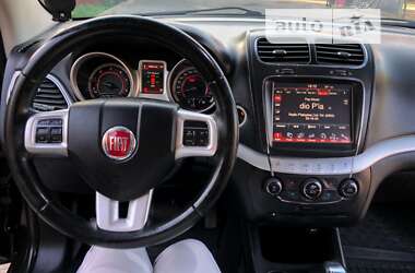 Внедорожник / Кроссовер Fiat Freemont 2015 в 