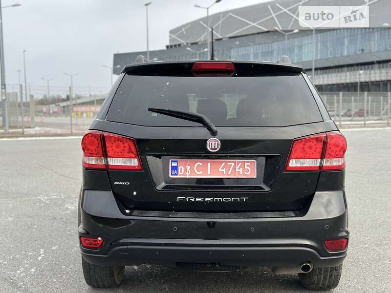 Внедорожник / Кроссовер Fiat Freemont 2012 в Львове