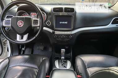 Внедорожник / Кроссовер Fiat Freemont 2015 в 