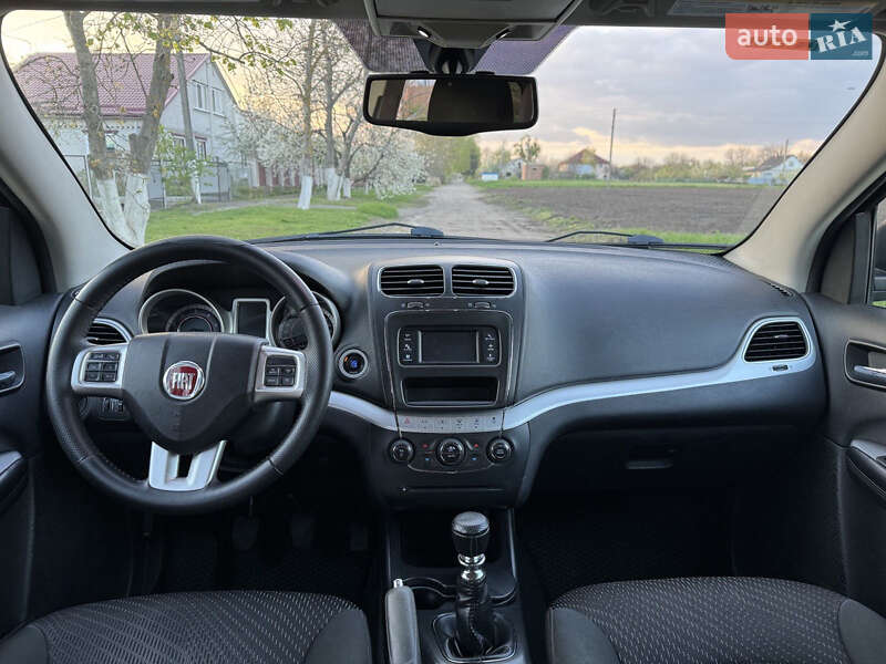 Позашляховик / Кросовер Fiat Freemont 2012 в Києві