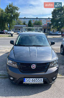 Внедорожник / Кроссовер Fiat Freemont 2016 в 