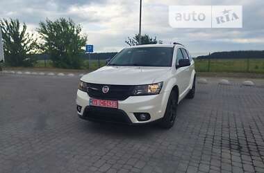 Позашляховик / Кросовер Fiat Freemont 2014 в Радивиліві