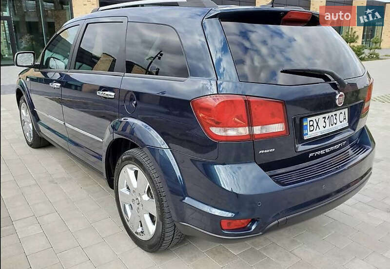 Внедорожник / Кроссовер Fiat Freemont 2013 в Каменец-Подольском