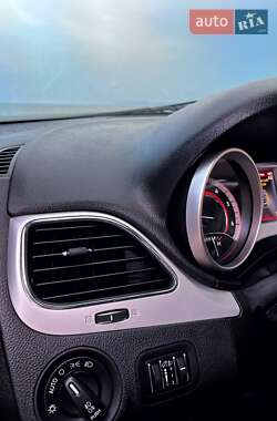 Внедорожник / Кроссовер Fiat Freemont 2012 в 