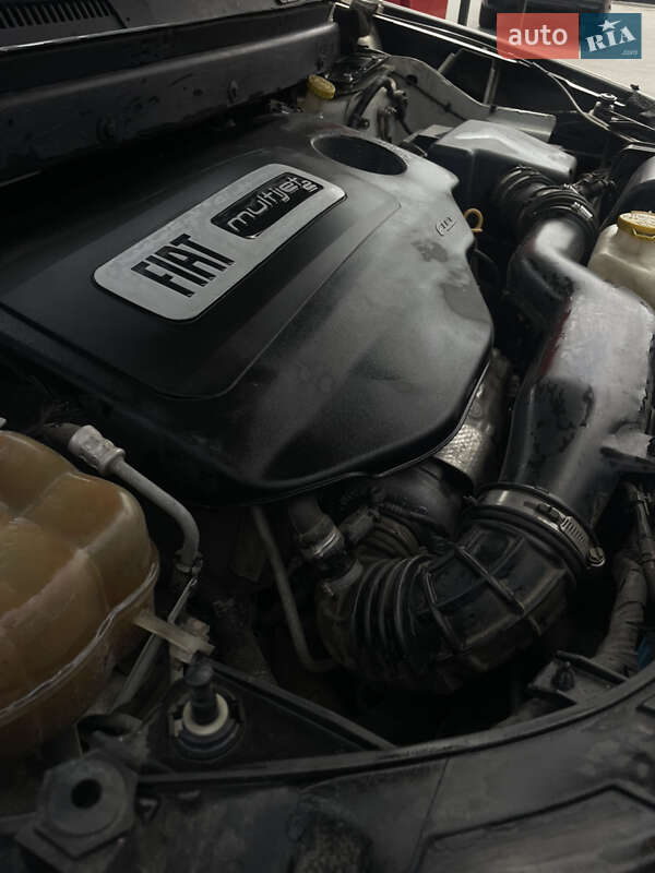 Внедорожник / Кроссовер Fiat Freemont 2011 в Львове