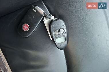 Позашляховик / Кросовер Fiat Freemont 2014 в 