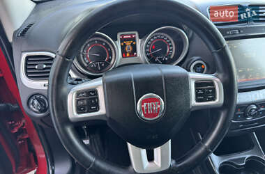Внедорожник / Кроссовер Fiat Freemont 2012 в 