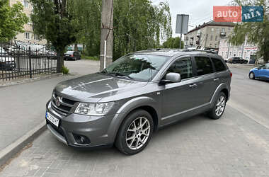Позашляховик / Кросовер Fiat Freemont 2012 в 