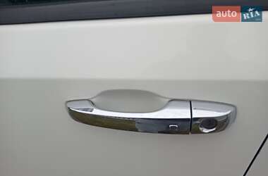 Внедорожник / Кроссовер Fiat Freemont 2013 в 