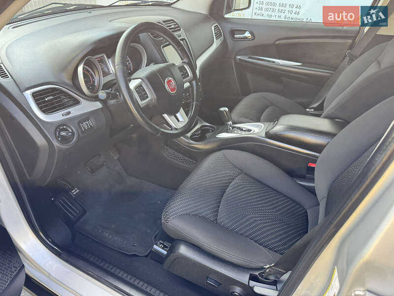 Позашляховик / Кросовер Fiat Freemont 2012 в Києві фото 15 Позашляховик / Кросовер Fiat Freemont 2012 в Києві