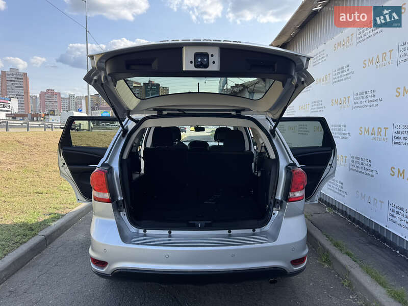 Позашляховик / Кросовер Fiat Freemont 2012 в Києві фото 46 Позашляховик / Кросовер Fiat Freemont 2012 в Києві